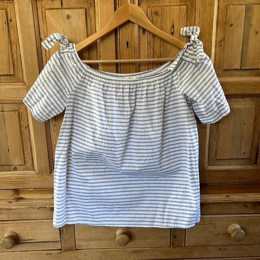 Soprano Size Medium Blue White Striped Cold Shoulder Off The Shoulder Blouse Top